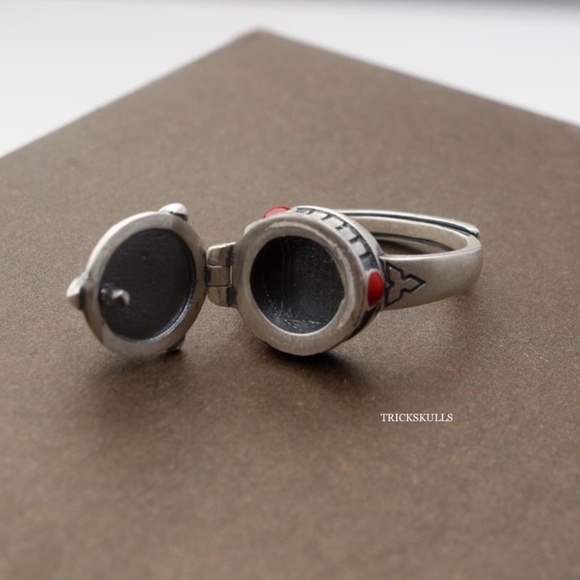 Rose Box Poison Pill Secret Compartment Open Adjustable Modern Retro Ring New! - Picture 4 of 11